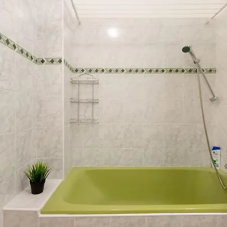 Aranykez 4-6: Downtown